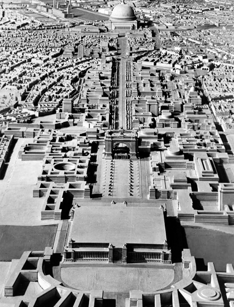 Albert Speers Pläne für die "Welthauptstadt Germania": Modell mit Blick vom geplanten Südbahnhof über den Triumphbogen bis zur Großen Halle (Nord-Süd-Achse) © CC BY-SA 3.0 de Albert Speers Pläne für die "Welthauptstadt Germania": Modell mit Blick vom geplanten Südbahnhof über den Triumphbogen bis zur Großen Halle (Nord-Süd-Achse)