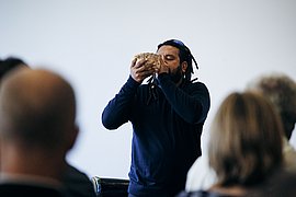 SPK hat menschliche Überreste an Australien zurückgeben SPK hat menschliche Überreste an Australien zurückgeben