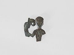 Fragment eines durchbrochenen Beschlags (Bronze)