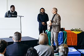SPK hat menschliche Überreste an Australien zurückgeben SPK hat menschliche Überreste an Australien zurückgeben