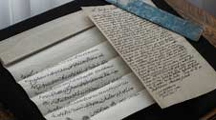 Aufgeschlagener handschriftlicher Brief