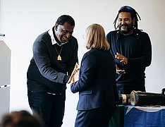 SPK hat menschliche Überreste an Australien zurückgeben SPK hat menschliche Überreste an Australien zurückgeben