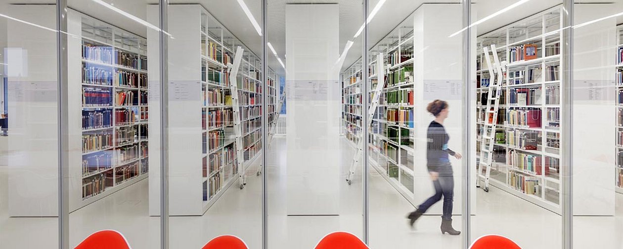 Bibliothek im Archäologischen Zentrum an der Museumsinsel Berlin