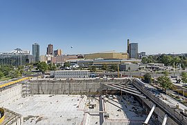 Aufsicht auf die Baugrube des Museumsneubaus berlin modern in Richtung Potsdamer Platz  (September 2023)