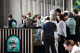 Der schönste Sommerort Berlins: Die Kolonnaden-Bar