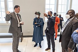 Nigerianische Delegation besucht das Humboldt Forum