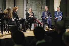 Shelly Kupferberg im Gespräch mit Katrin Vernau, Ellen Trapp, Bernhard Maaz und Hermann Parzinger