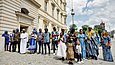 Personengruppe vor dem Berliner Humboldt Forum