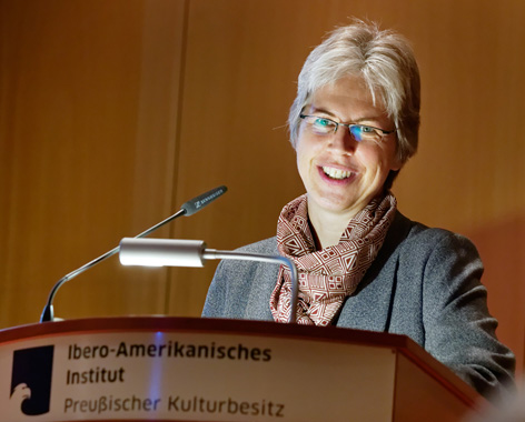 Oktober 2014: Wissenschaftliches Kolloquium: "Schreiber- und Wasserzeichenforschung im digitalen Zeitalter: Zwischen wissenschaftlicher Spezialdisziplin und Catalog enrichment" im Simon Bolivar-Saal © SBB Oktober 2014: Wissenschaftliches Kolloquium: "Schreiber- und Wasserzeichenforschung im digitalen Zeitalter: Zwischen wissenschaftlicher Spezialdisziplin und Catalog enrichment" im Simon Bolivar-Saal