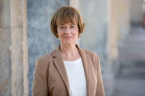 Claudia Zirra Porträt einer Frau