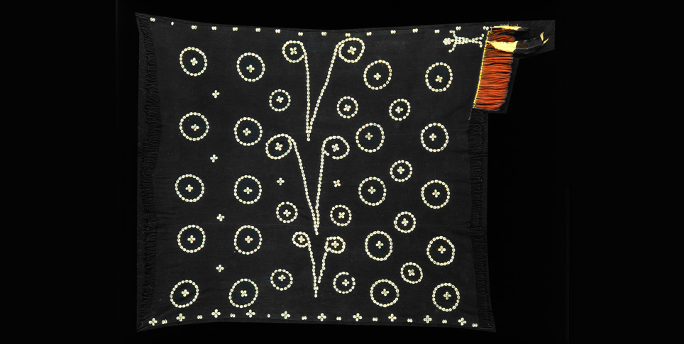 Schultertuch der Ao Naga aus dem Nagaland © Stiftung Preußischer Kulturbesitz / Ethnologisches Museum Schultertuch der Ao Naga aus dem Nagaland