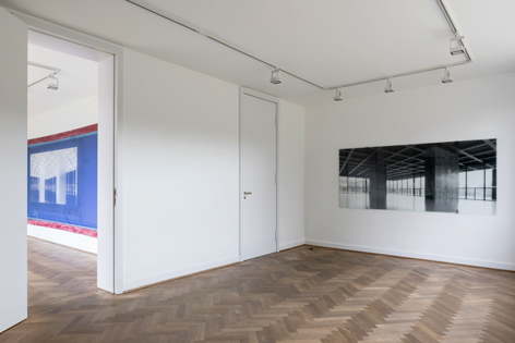 Kellndorfer Blick in einen Ausstellungsraum.