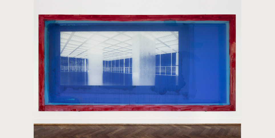 Modernes Kunstwerk in Blau und Rot.