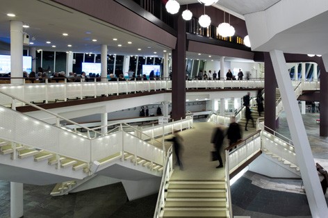 Das Foyer von Edgar Wisniewskis Kammermusiksaal © SPK / photothek.net / Felix Zahn Das Foyer von Edgar Wisniewskis Kammermusiksaal