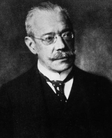 James Simon (1851-1932), wichtiger Mäzen der Staatlichen Museen zu Berlin, stiftete u.a. die Büste der Nofretete 