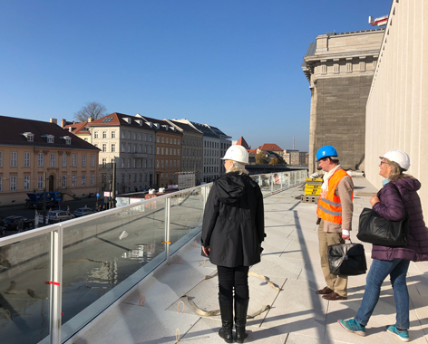 Hier wird später das Museumscafé einen wunderbaren Ausblick bieten © SPK Hier wird bald das Museumscafé einen wunderbaren Ausblick bieten