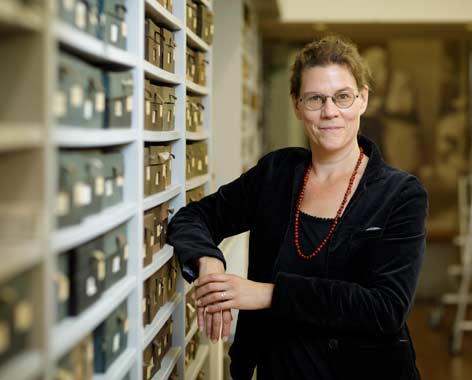 Dr. Hanna Strzoda Dr. Hanna Strzoda
