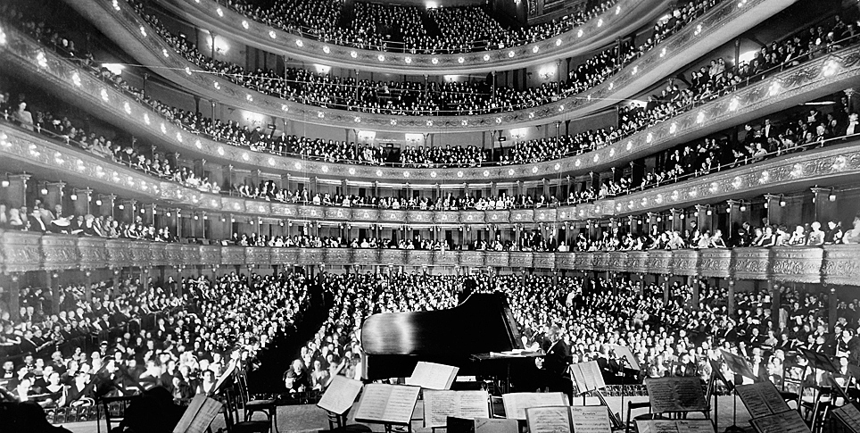 1937 feierte Josef Hofmann sein 50-jähriges Bühnenjubiläum in New York © National Archives and Record Administrations/NAID 541890 1937 feierte Josef Hofmann sein 50-jähriges Bühnenjubiläum in New York