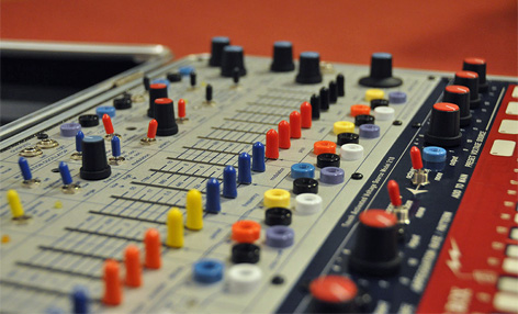 Buchlas „Electric Music Box" Buchlas „Electric Music Box"