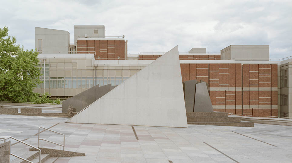 Blick über die Piazetta auf das Kunstgewerbemuseum