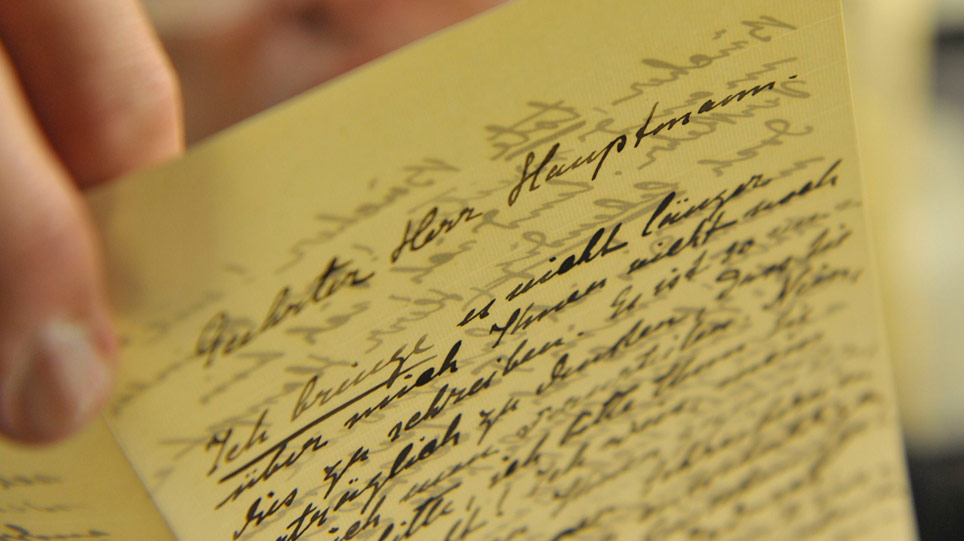 Papers of Gerhart Hauptmann in the Staatsbibliothek zu Berlin Hand holding a handwritten letter