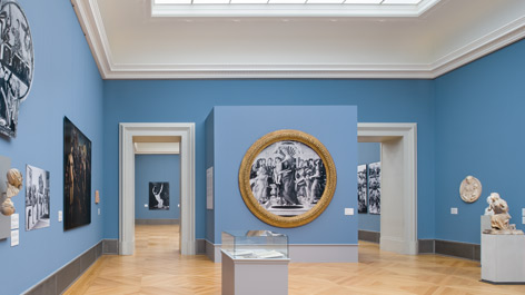 Blick in die Ausstellung „Das verschwundene Museum. Die Berliner Skulpturen- und Gemäldesammlungen 70 Jahre nach Kriegsende“ (Bode-Museum, 19.3. – 27.9.2015)