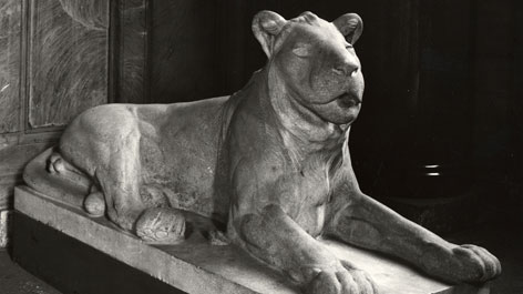 Skulptur „Liegender Löwe“ von August Gaul, 1903