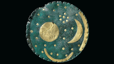 Älteste Himmelsdarstellung Europas, gefunden 1999 von Raubgräbern am Mittelberg, Sachsen-Anhalt 