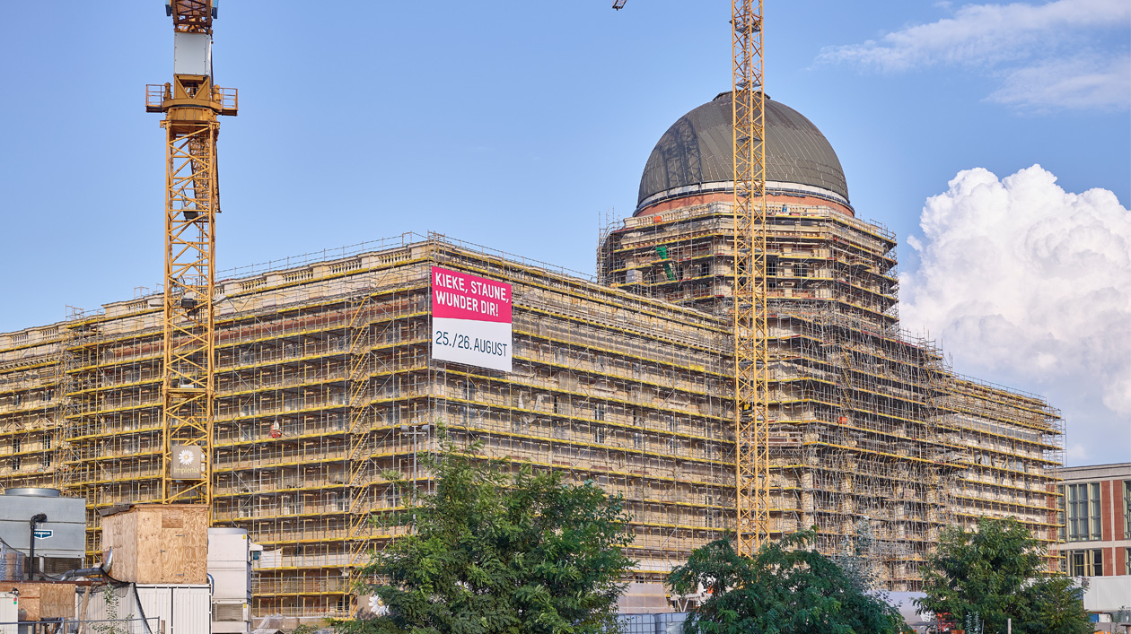 Humboldt Forum: West- und Nordfassade, August 2018. 