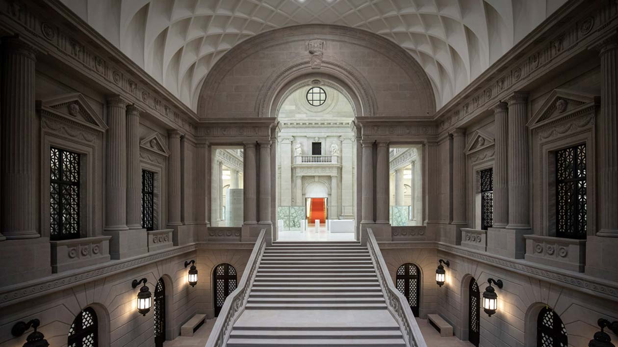 Staatsbibliothek Unter den Linden Prunkvoller Treppenaufgang