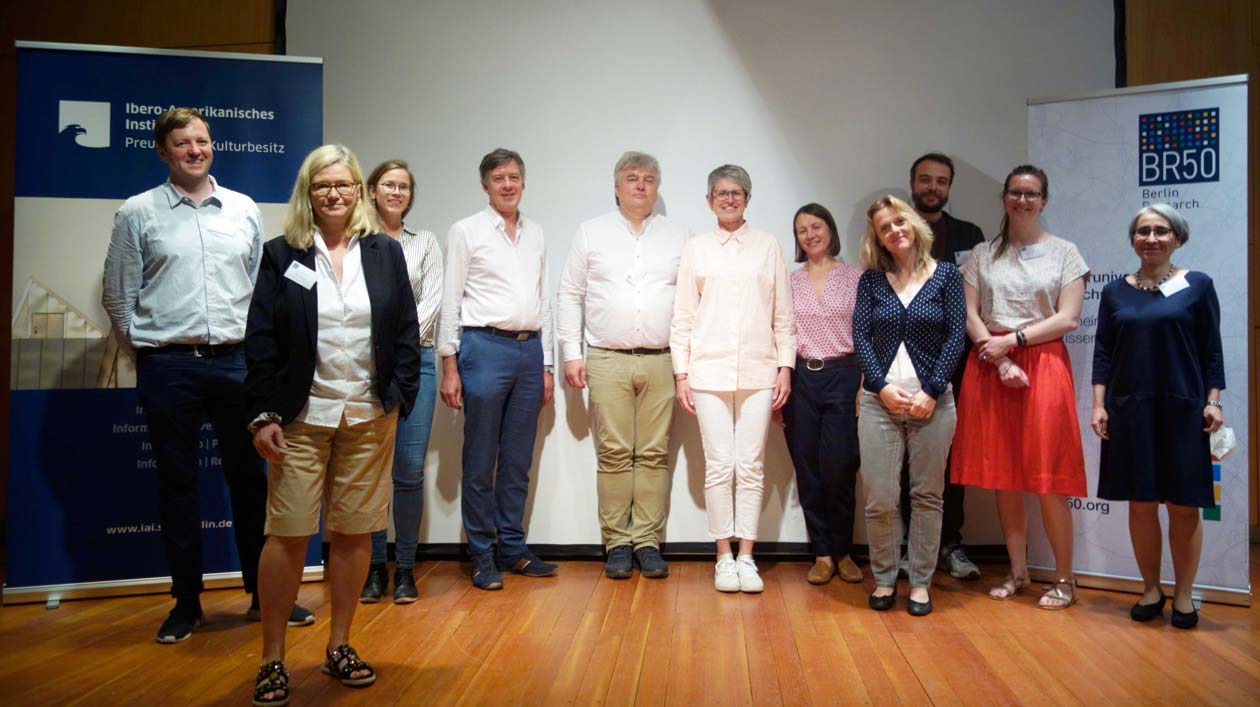 Treffen der BR50 Interest Group Internationales im Ibero-Amerikanischen Institut Gruppenfoto