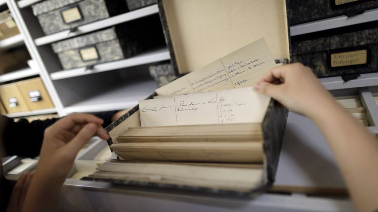 Blick in die Karteikarten zur „Sammlung der Zeichnungen“ im Kupferstichkabinett ©SPK/photothek.net/Thomas Köhler