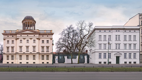 Außenansicht des Museum Berggruen mit Erweiterungsbau
