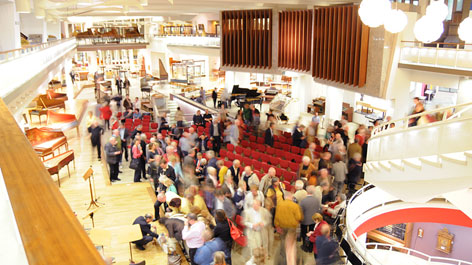 Musikinstrumenten-Museum Musikinstrumenten-Museum